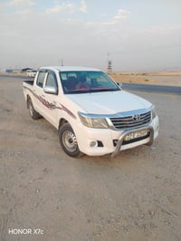 هايلوكس • ٢٠١٣ • ٢٥٠٠٠٠ كم