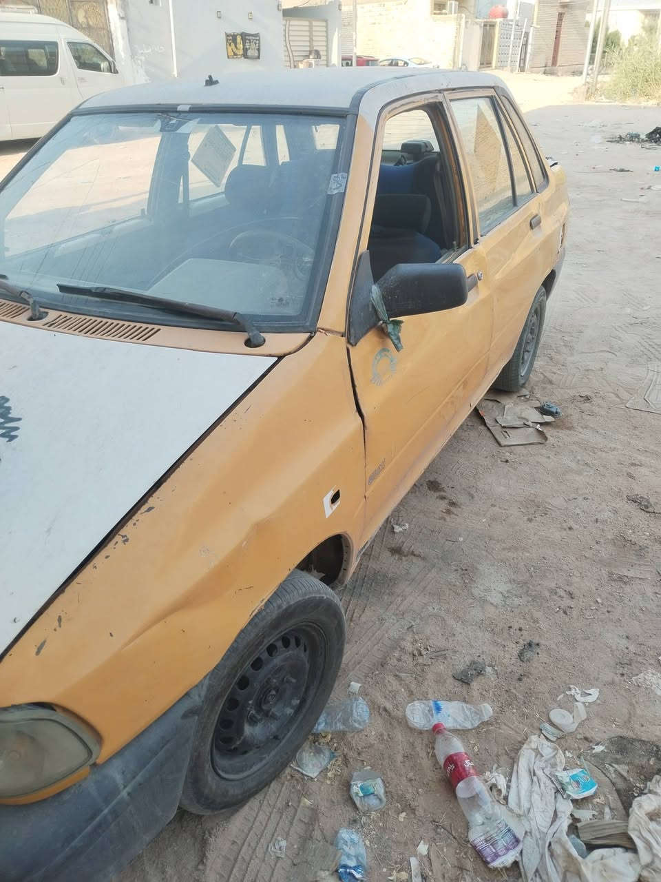 سايبه نضيفه
رقم بغداد الماني 
مكينه كير حداديه كهربائيات تخم تاير سياره جاهزه 
شغل وطلع وين متريد سعره 8 مكان نجف
***********
