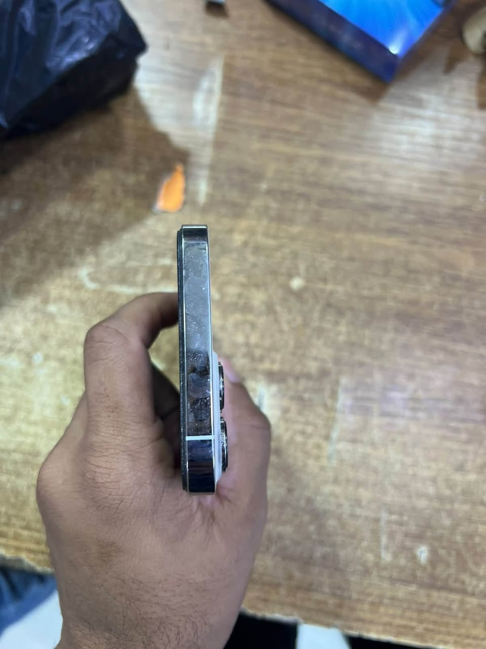 سلام عليكم
13برو ماكس 
ذاكرته 256
مبدل بي شاشه ونوعيه جيده
رقمي ***********

نص مكتوب في الصور:
- 6:34
- حول
- الاسم
- iPhone >
- إصدار iOS
- 26.6 >
- اسم الطراز
- iPhone 13 Pro Max
- رقم الطراز
- MLEK3LL/A
- الرقم التسلسلي
- C6MG6GV62C
- سجل تاريخ القطع والخدمة
- الأغاني
- 0
- الفيديوهات
- 39
- الصور
- 69
- التطبيقات
- 12
- السعة
- 256 غ.ب.
- متوفرة
- 194.84 غ.ب.
- عنوان Wi-Fi
- F8:C3:CC:48:17:BF