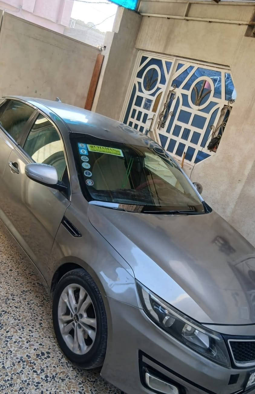 السلام عليكم سيارة كيا اوبتيما مديل ٢٠١٢ وارد امريكي للبيع او المراوس رقم ميسان ب اسمي  سيارة جاهزة خير من الله كير ومكينة كفاله مكينة ٢٤٠٠ سيارة بيها صبغ احزام ما عدة القمارة والصندوك ما بيهن صبغ 
مكان السيارة البصرة
السعر ٩٥ 
التواصل ***********
