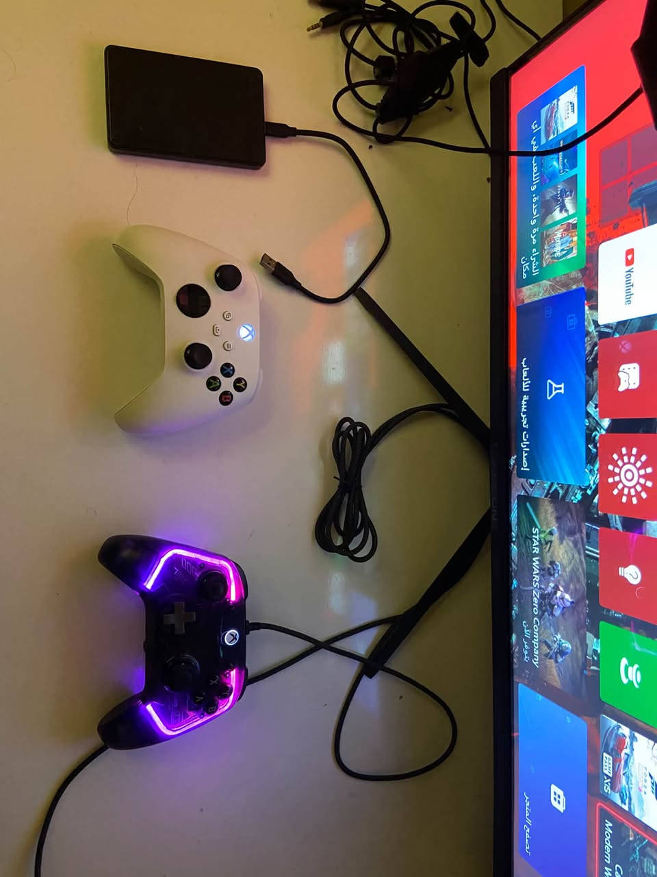 السلام عليكم
للبيع شلعه كامله سبب البيع مشغول وماعندي وقت  
اكس بوكس سيريس اس 512GB
شاشه كيم اون حجم 27  
يو بي اس فاربر 
جوستك كالد كيم سير 
هارد 500GB
سماعات محيطيه كيمنك + الميز 
السعر 775 الف وبي مجال للطيبين 
العنوان الغزاليه 
***********
