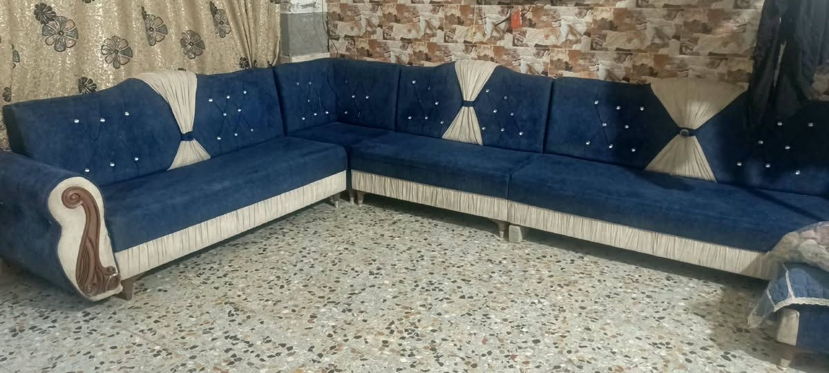 ٧ مقاعد • تلبيسه • اكادميه حي الشرطه
