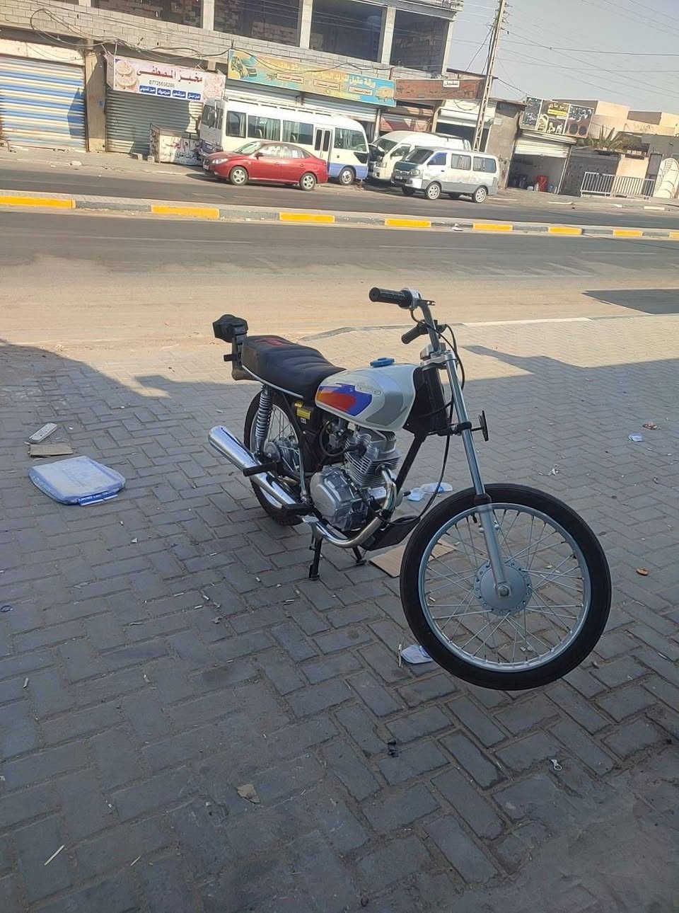 سلام عليكم دراجة تعميرنامة كلة جديد مكان بصرة ابوالخصيب الاتصال رقم***********
