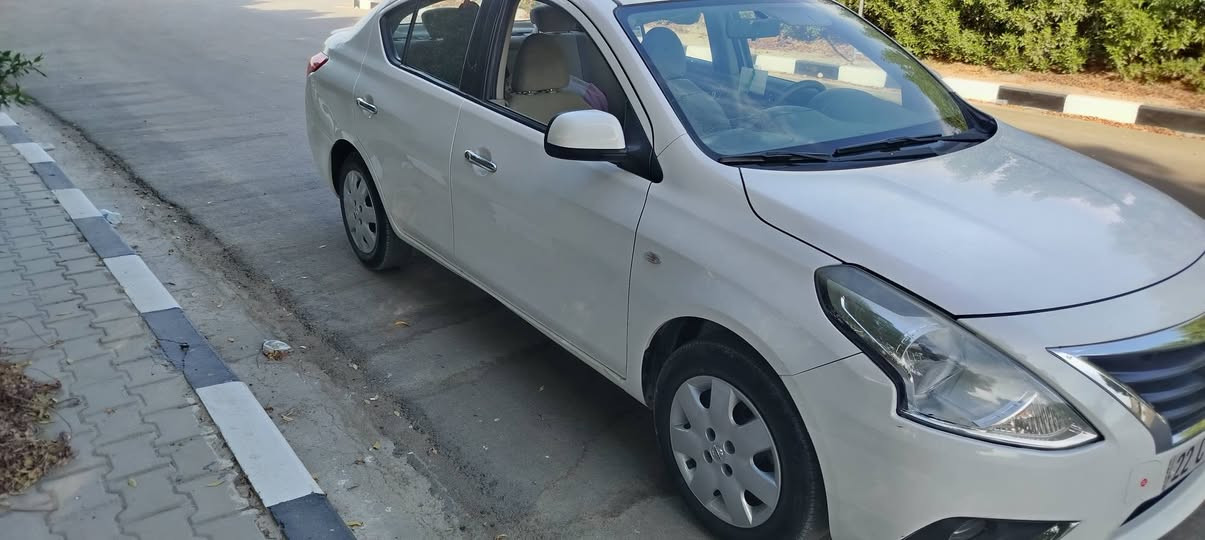 السلام عليكم للبيع فقط
نيسان صني هندي بليته زركه موديل 2023 رقم اربيل انكليزي بسم شركه وكاله تحويل كله مضمون السياره مكفوله كفاله عامه لاصبغ ولا تبديل ولا فتح مكفوله كير مكينه حداديه كله نضيفه تبريد السعر105بيها مجال مكان السياره نجف للتواصل ***********
