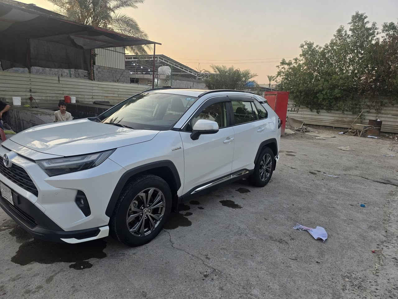 RAV4 2023 للبيع
من رخصه الادمن
رافور ٢٣ هايبرد SAS للبيع
على وضع الشركه ومكفوله من البارد والصبغ والطخه
كلشي بيه على وضع الشركه واي برغي ممبدل بيه خارج الشركه حت الدهن كله بالشركه
المواصفات
هايبرد
محرك ٢٥٠٠
لايتات وكشافات زينون
فتحه
نيكل 
وباقي المواصفات معروفه للساسSAS كامل المواصفات
السعر 25000$
وبي مجال  
للتواصل الاصال على الشريحه
***********

