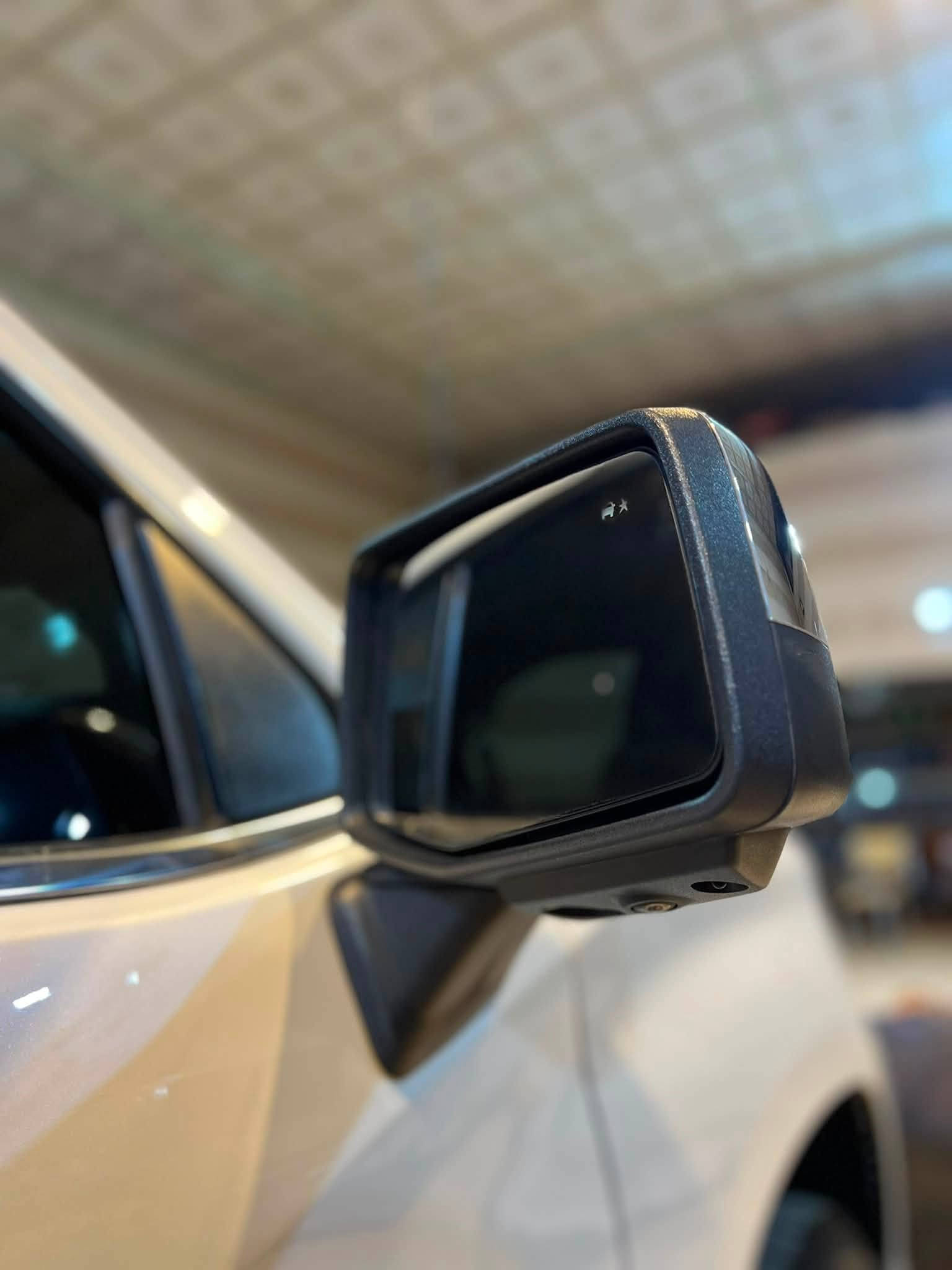 سيلفرادو LTZ • V8 5.3 • ماشية ٧٨ ألف