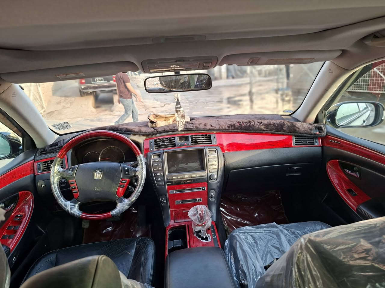 شاهينه • ٢٠٠٧ • ١٨٠٠٠٠