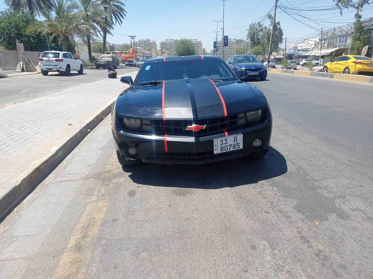 كمارو ١١
٦ سلندر 
مصبوغه حزام بيها جاملغ معجون 
كامله مكمله شغل وطلع 
سعرها ٦٦
بكاني زيونه 
***********
