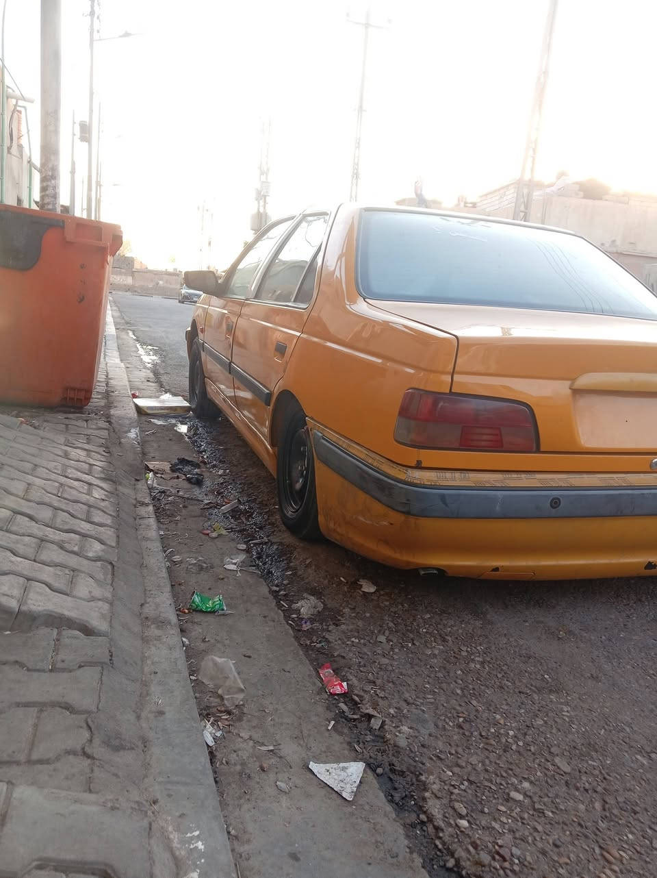 السلام عليكم بيجو بارص 2018 للبيع سياره حلوه وجاهزه سنويه منتهيه ب2024 وطلبوه ورقتين السياره مكينه وكير خير من الله تبريد شغال سعر 45 وبيه مجال حاك الجيه رقمي *********** بكانه البصره الامن الداخلي
