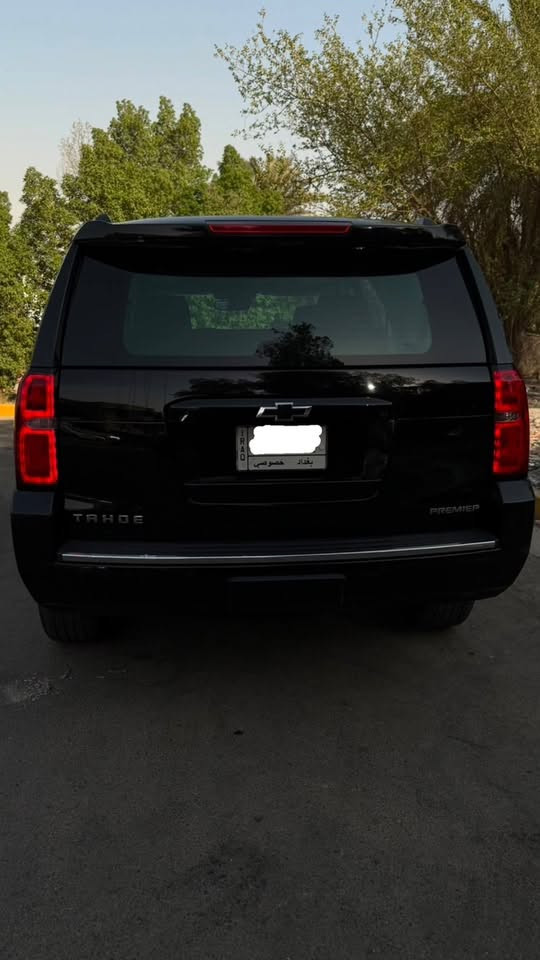 ‏‎‏‎   لـلـبـيع 

‏‎‏‎شفرولية تاهو    — Chevrolet Tahoe

‏‎‏‎وراد خليجي.     —    وكالة المنصور 

‏‎‏‎الموديل           —     2020 

فئة.                 —     بريمير  

حجم المكينه   —      V8/5300

‏‎‏‎اللون                —      اسود   

‏‎‏‎المسافه المقطوعه —  ٩٠ الف كيلو   

‏‎‏‎المواصفات 
‏‎‏‎- بصمة تشغيل
‏‎‏‎- بصمة أبواب
‏‎‏‎-تشغيل عن بعد 
‏‎‏‎-ترحيب عند الاقتراب
-ثلاجه 
-فتحة سقف 
‏‎‏‎-كشنات جلد باللون البيجي 
-كشنات اماميه تدفئه تبريد 
-كشنات خلفيه تدفئه
-كشنات الخلفيه كهربائيه 
-حساس امامي 
-حساس خلفي
-رادارات 360درجه 
‏‎‏‎- شاشه كبيره تدعم نظام الأبل كار بلي ونظام الاندرويد 
‏‎-نظام الدفع 4WD
-اشاره بالمرايه  
‏‎-هندبريك بصمه 
‏‎-وضعيات قياده 
‏‎‏‎- ستيرن بحركه كهربائيه 
‏‎‏‎- تبريد مركزي 
‏‎‏‎- بگ لايت LED 
‏‎-صندوق كهربائي 
‏‎‏‎-كرسي السايق والراكب بحركه كهربائيه
‏‎‏‎-تحكم ستيرن جهتين 
-تنبيه ما قبل الاصطدام 
‏‎‏‎-تحديد سرعه 
-مساعد نزول المنحدرات
‏‎‏‎-مانع انزلاق 
‏‎‏‎-ليد نهاري
‏‎‏‎باقي المواصفات المعروفه 

‏‎‏‎السعر            —      400$ 

‏‎‏‎رقم السياره    —      بغداد

رقم الهاتف   / *********** / ***********
