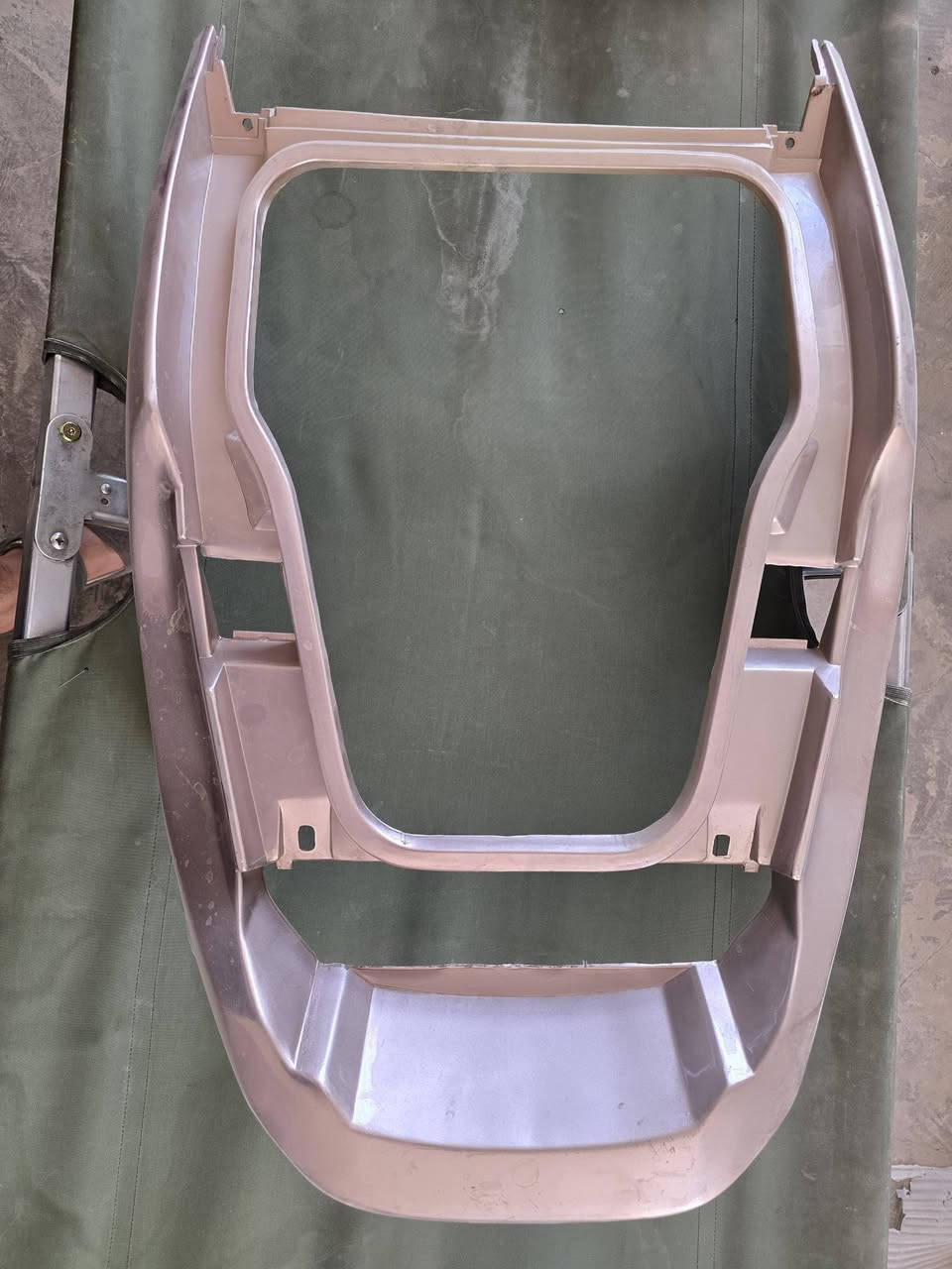 حياهم الله
يتوفر عدنا كفرات دراجه ماجستة شكل قديم بكميات كافيه كل قطعه
               Yamaha majesty  140km
تجاري مو حاويه نوعيه جيده كل قطع متوفره
وسعر مناسب 100الف 
مكان النجف الاشرف 
يوجد خدمه توصيل كل محافظات 10الف  الطلب و التواصل الاتصال/ اوتساب 
***********
