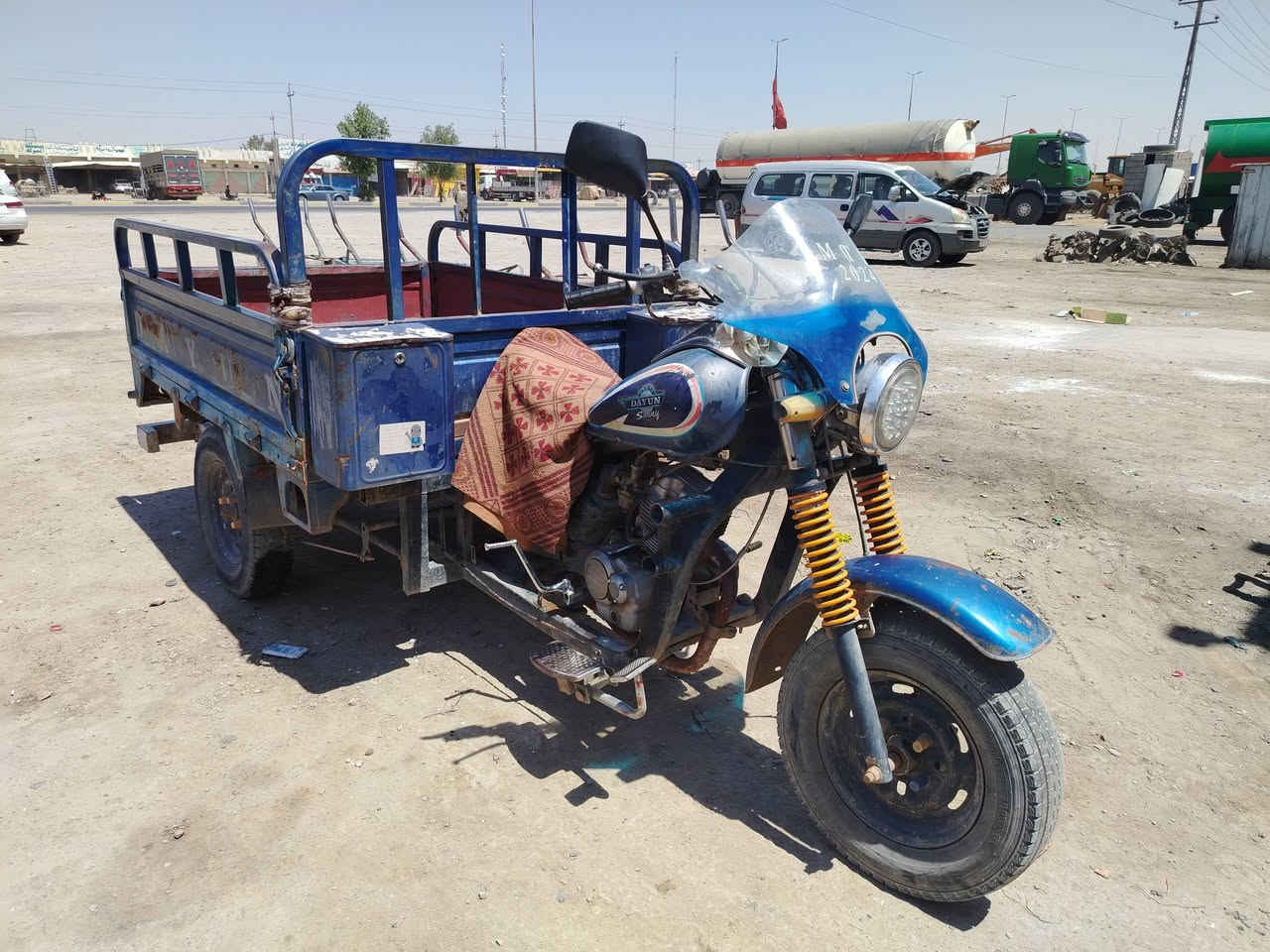 السلام عليكم ستوته دايوان للبيع موديل٢٠١٧رقم وسنويه العنوان واسط قضاء العزيزيه السعر مليون وست ميه وبيه  مجال للشراي الاتصال عل الارقم *********** مكلف بلنشر
