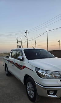 هايلوكس ناصيه • ٢٠٢٥ • ماشي ١٠٠٠٠