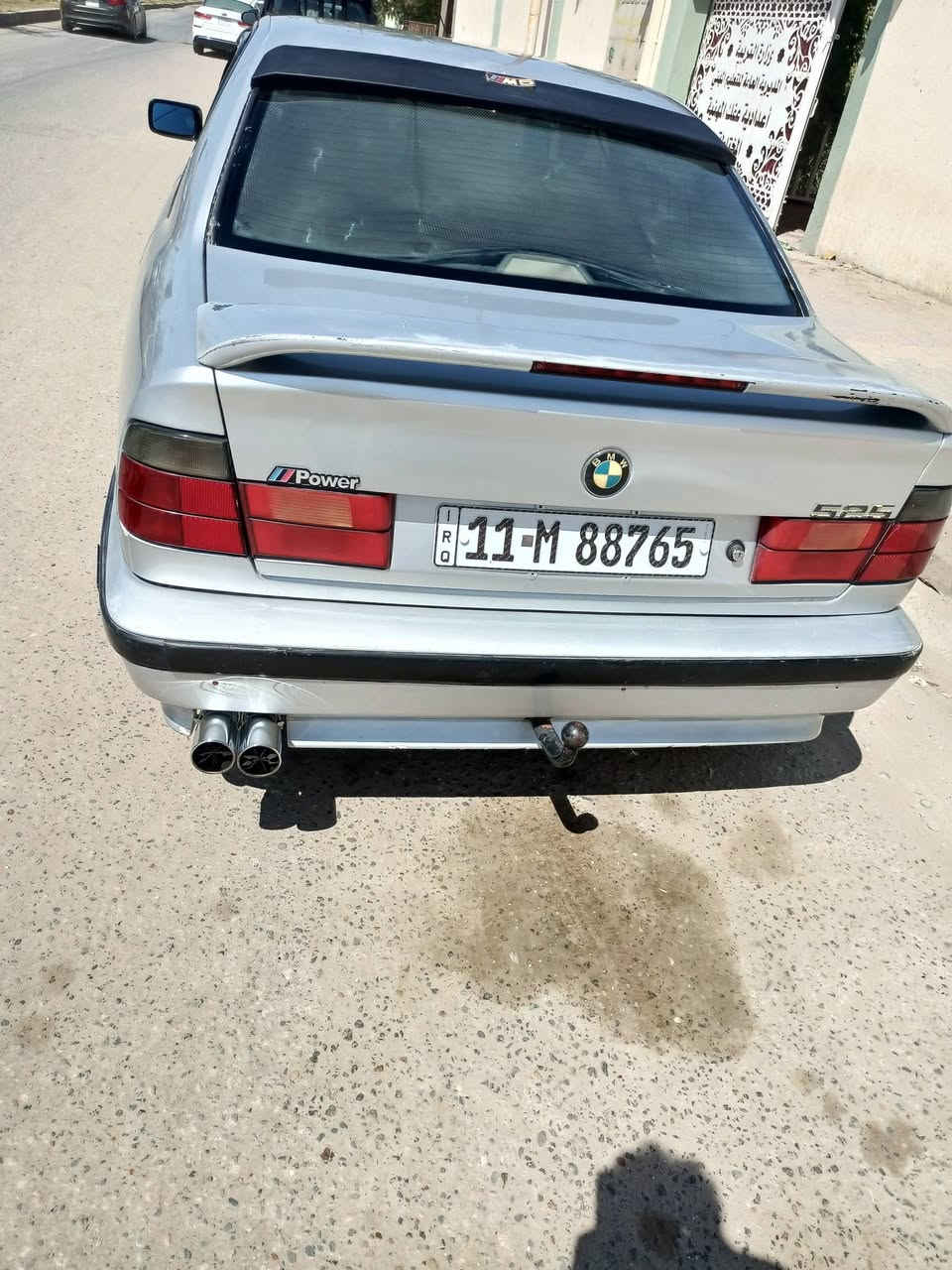بي ام موديل 93
حجم 525 مسكر عدل
سياره جاهزه من كلشي  
رقم بغداد انكليزي نضافه الغرفه 90%
تراي وين ميعجبك 
سعر 70وبيه مجال 
***********
