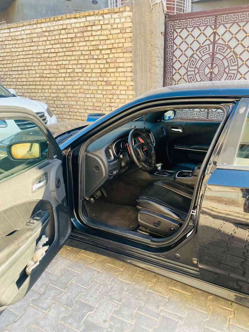 🔥 للبيع دودج تشارجر RT موديل 2018 🔥
🖤 اللون: أسود

💪 المحرك: 5.7 HEMI V8

⚙️ القير: أوتوماتيك

📍 الرقم: أربيل

🛣️ الممشى: 150 ألف كم تقريباً

✨ RT V8 – قوة وفخامة وهيبة ✨

✅ أيرباغات سليمة

✅ شاصي سليم

✅ مكينة وقير بحالة جيدة

✅ السيارة جاهزة للفحص

✅ رقم أربيل

🔥 سيارة للّي يريد تشارجر حقيقية V8، صوت وأداء وهيبة ما تحتاج تعريف.

💰 السعر: -173 ورقة

📞 للجادين فقط، الاتصال/المراسلة على الواتساب 

***********

