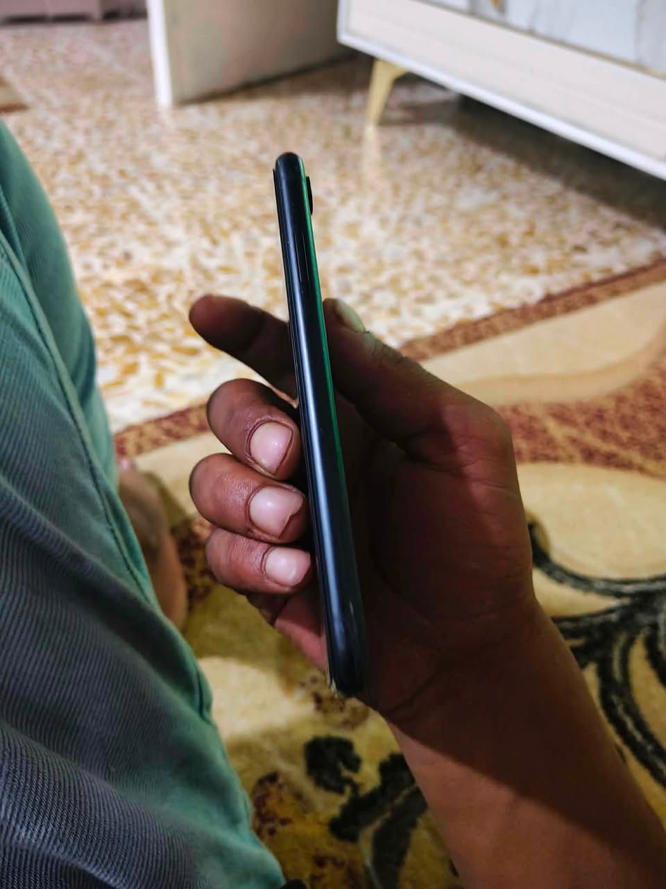 اكس ار
شرط كلو نورمال 
بطاريه 80
ذاكره 64
فقط ضهر مفطر 
من كلشي شرط ما مبدل شي وضع شركه 
سعر 180قفل ***********
