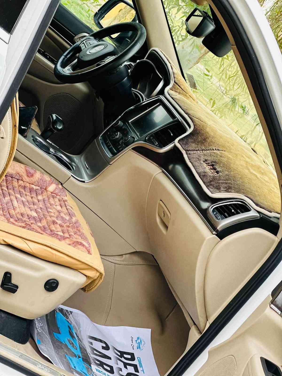 شيروكي V6 • ٢٠١٤ • وارد امريكي