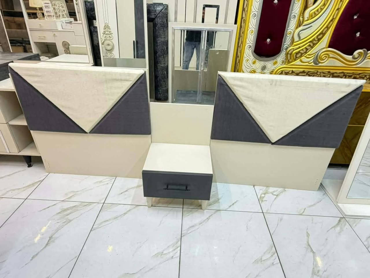 غرفة تركية • مستعملة • ٥ قطع