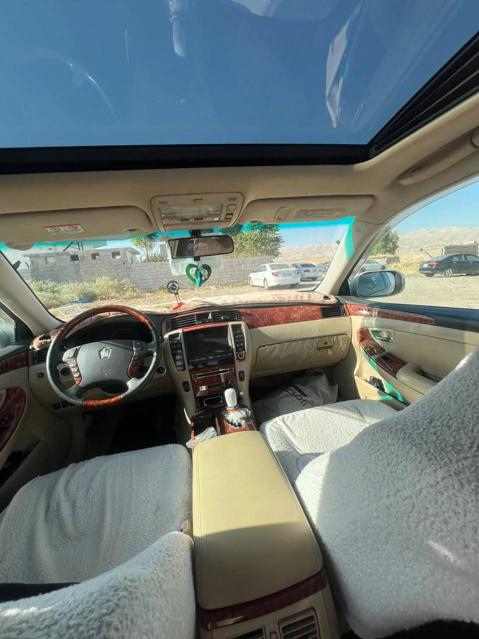 شاهینە182
فول فول مواسەفات
***********
