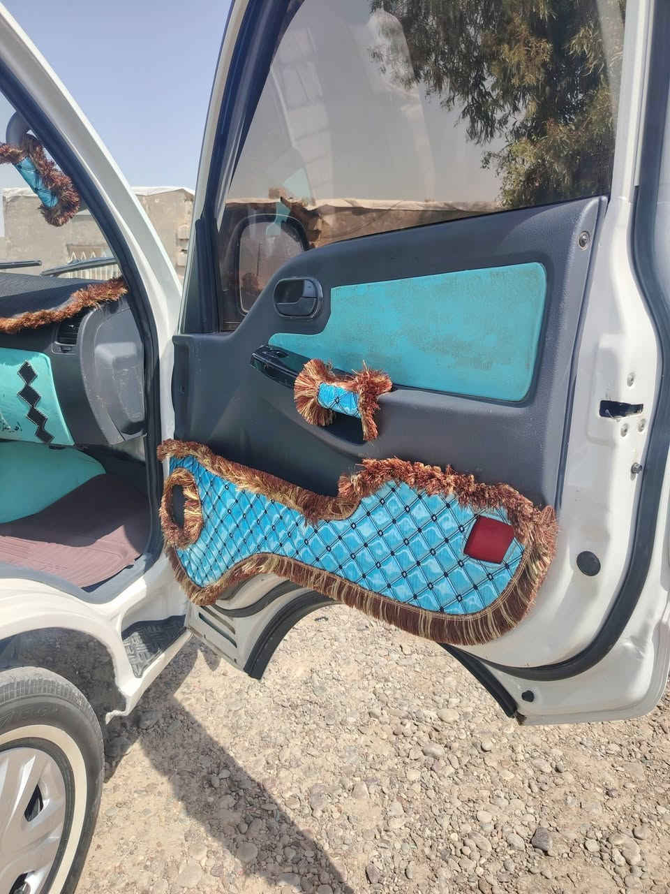 السلام عليكم كيا للبيع 2025 ماشيه 30 الف بيها ضربه بالتكمه وباب السايق مبدل وللقد مبدل الباب أصلي شركه رقم بغداد بأسمي سبيرات الشركه ممبدلات تبريد ومكينه وگير وأكسل وشاصي مكفولات دوشمه كامله كهربائيات كلها شغاله الاتصال على الرق،، //
***********
***********
