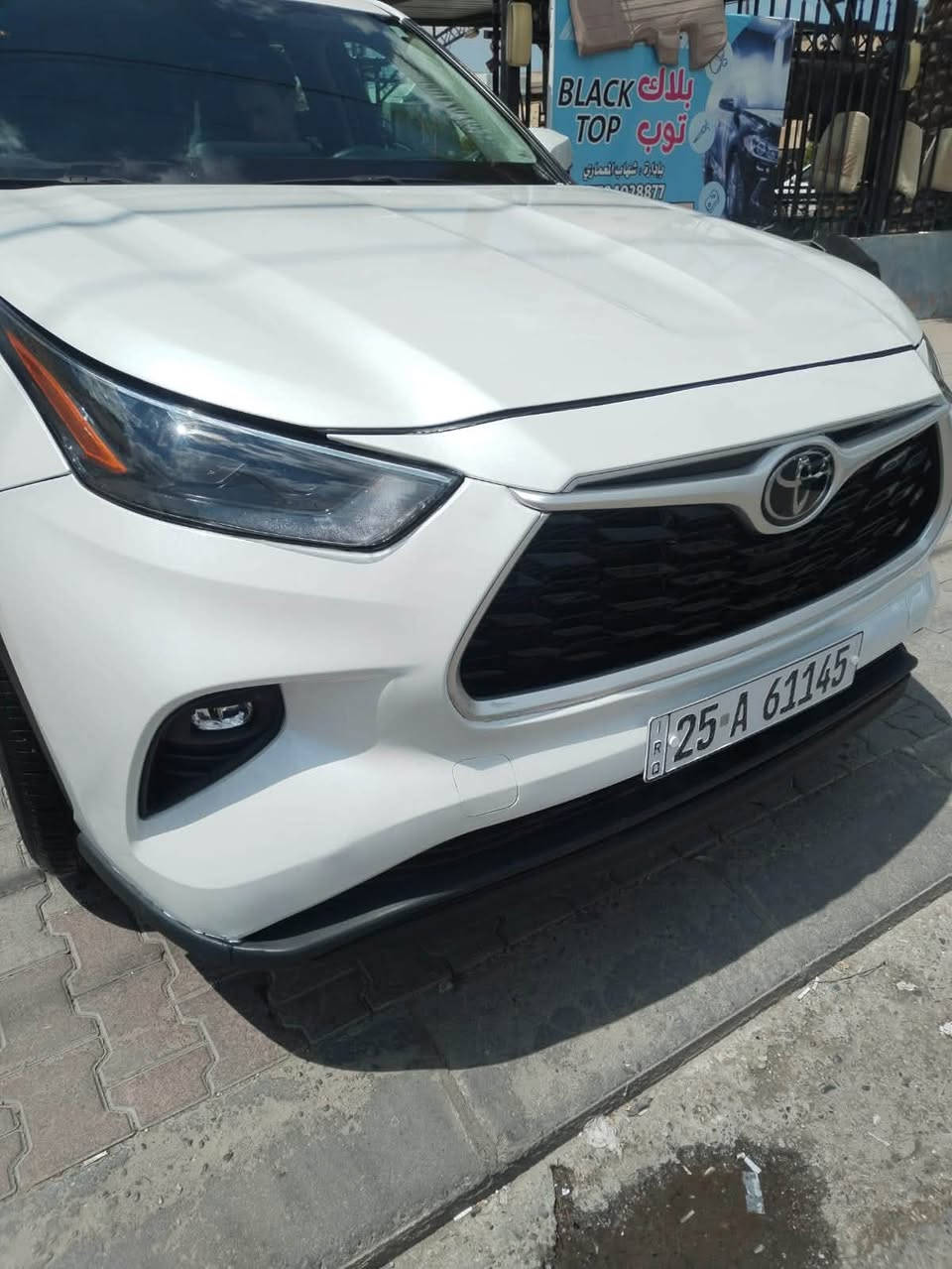 هايلندر موديل ٢٠٢٤
بانزين  le
ماشية ٢٢ الف ميل
رقم كركوك جديد وبأسمي 
مبدل بيها باب الصندوق وبونيد حادث خلفي مو امامي بدون دواخل بدون ايرباك السيارة حلوه ما تصرف عليها ربع 
السعر٢٦٥ ورقة وقابل للتفاوض 
مكان السيارة كركوك حويجة
***********
