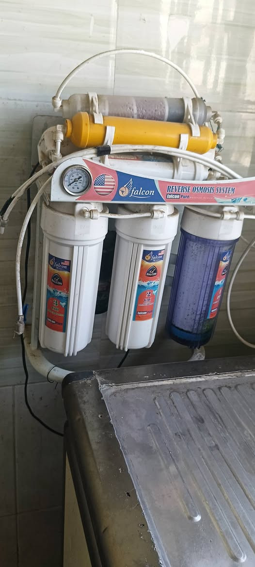 مرحبا يوجد لدينا اغراض بيت كامل للبيع طخم مبردات صوبات مجمدة سبلت كانتور بابين عدد 2تخوت 3 صاج غسالة اوتماتك مجمدة ثلاجة مكنسة كهربائية ثرامة  لحم المهتم يخابرنا على هاذ رقم مكان برطلة حي السلام رقم تليفون ***********
