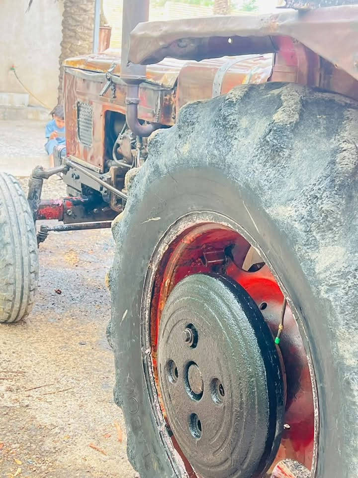مركبة • تفاصيل ناقصة