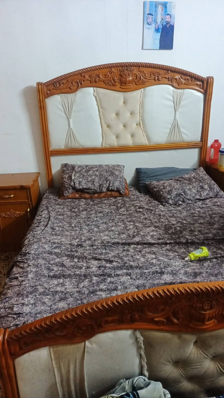 غرفة عراقية للبيع 700 وبيهة مجال بغداد الرشاد ***********
