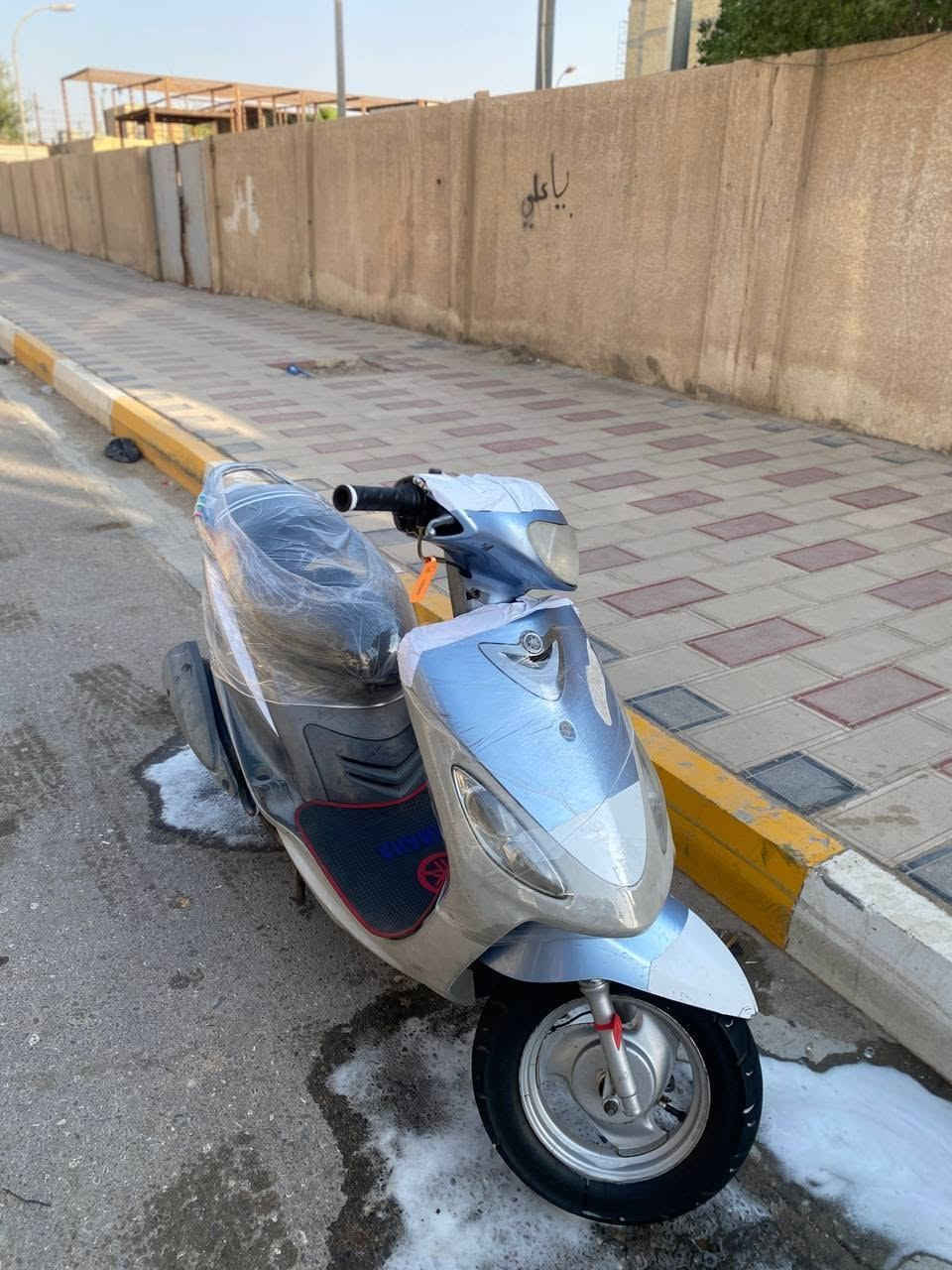سلام عليكم دراجه ماكس منغولي للبيع كامله ما عوزه شي سلف وهندر كهربايات شغاله كله سعر خاص ومكان سوك الشيوخ ***********
