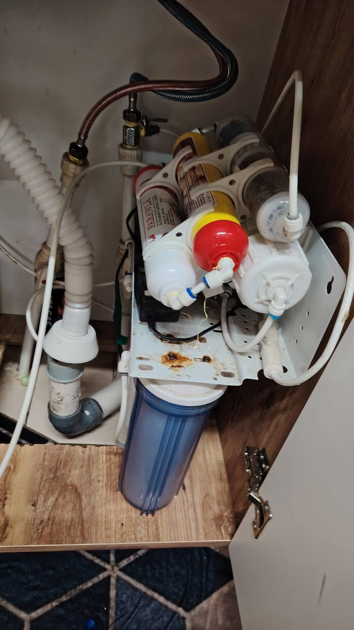بيتك محتاج صيانة أو ترتيب؟! 🛠️⚡
​كل خدمات الصيانة والتركيبات المنزلية ننجزها إلك بأعلى دقة، ترتيب، وعلى الأصول 👌

​📌 خدماتنا تشمل:
​🛏️ شد وفتح الكناتير: (تركية أو عراقية بكل إتقان ودقة بالقياسات).

🍳 شد وفتح كاونترات المطبخ: (تركيب مضبوط وترتيب عالي).

🚰 شد وتنصيب السنك: (طريقة ممتازة تمنع التسريب والخراب).

🚀 تسليك انسداد بواري السنك: (معالجة سريعة بالصاروخية).

💧 شد وتبديل فلاتر المياه: (صيانة دورية ومياه نظيفة).
🔥 تصليح وشد وصيانة الكيزرات: (الكيزرات الجديدة والصيانة العامة).

🚰 التأسيسات الصحية: (عمل متكامل ومضمون).
⚡ الكهربائيات: (شد بنكات، نقاط كهربائية، وتأسيسات كاملة).

🎥 شد وتنصيب كاميرات المراقبة: (لحماية وأمان بيتك أو محلك).

​سرعة بالإنجاز، ترتيب ونظافة بعد الشغل، وأسعار مناسبة ترضيكم ⭐
​📞 للاتصال والاستفسار (واتساب أو اتصال مباشر):
***********
