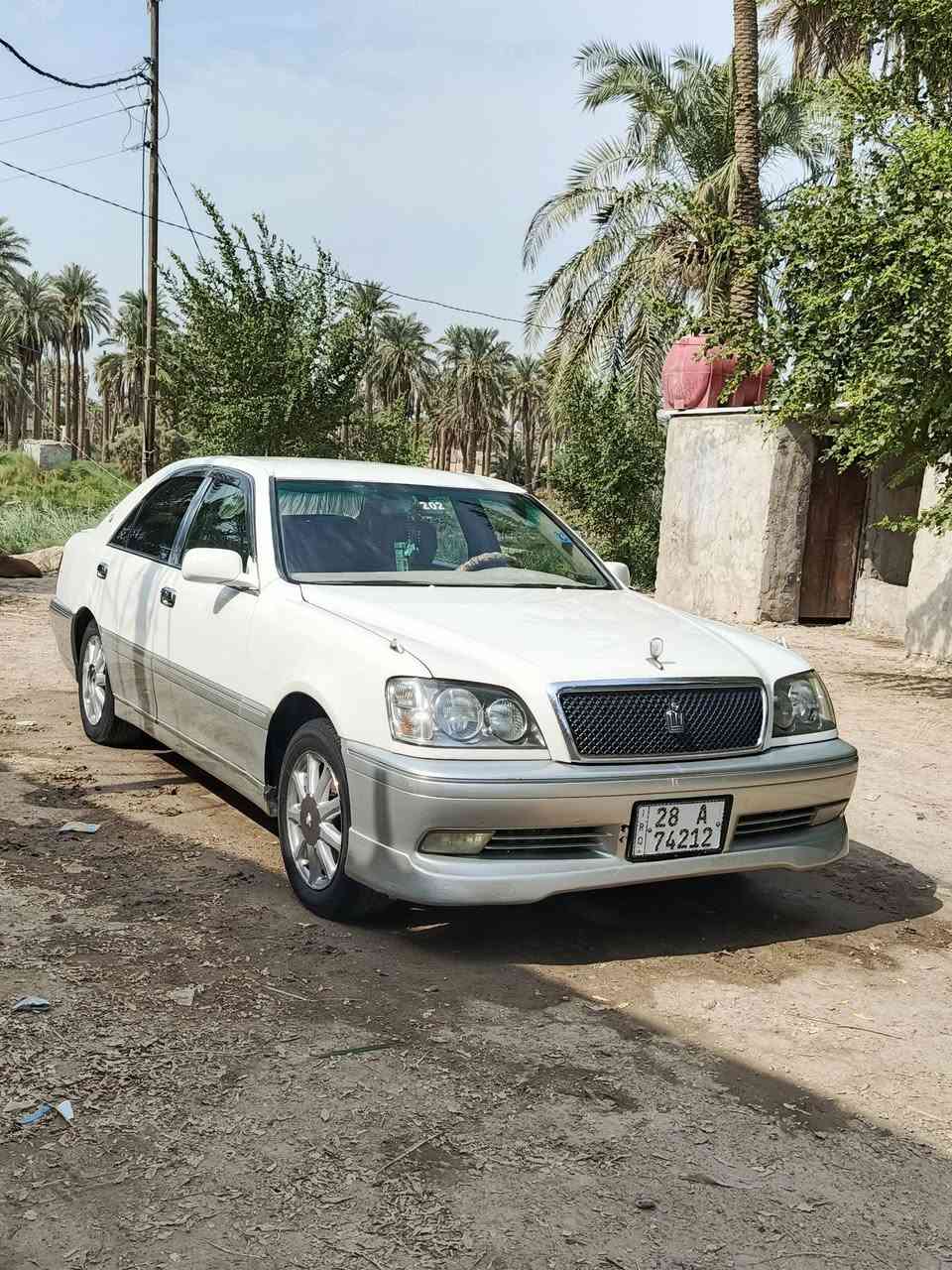 تويوتا كراون • غماس