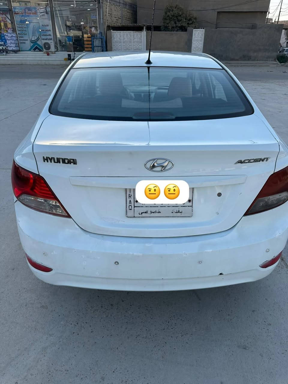 السلام عليكم 
اكسنت 2013 خليجي مكينه 1600 دوش قطرتين رقم بغداد بأسمي ، سنويه لل 27 ، 
بيها 3 قطع رش بدون حادث فقط رش والباقي كفاله ، مكاني ديوانيه 
السعر 77 
***********
