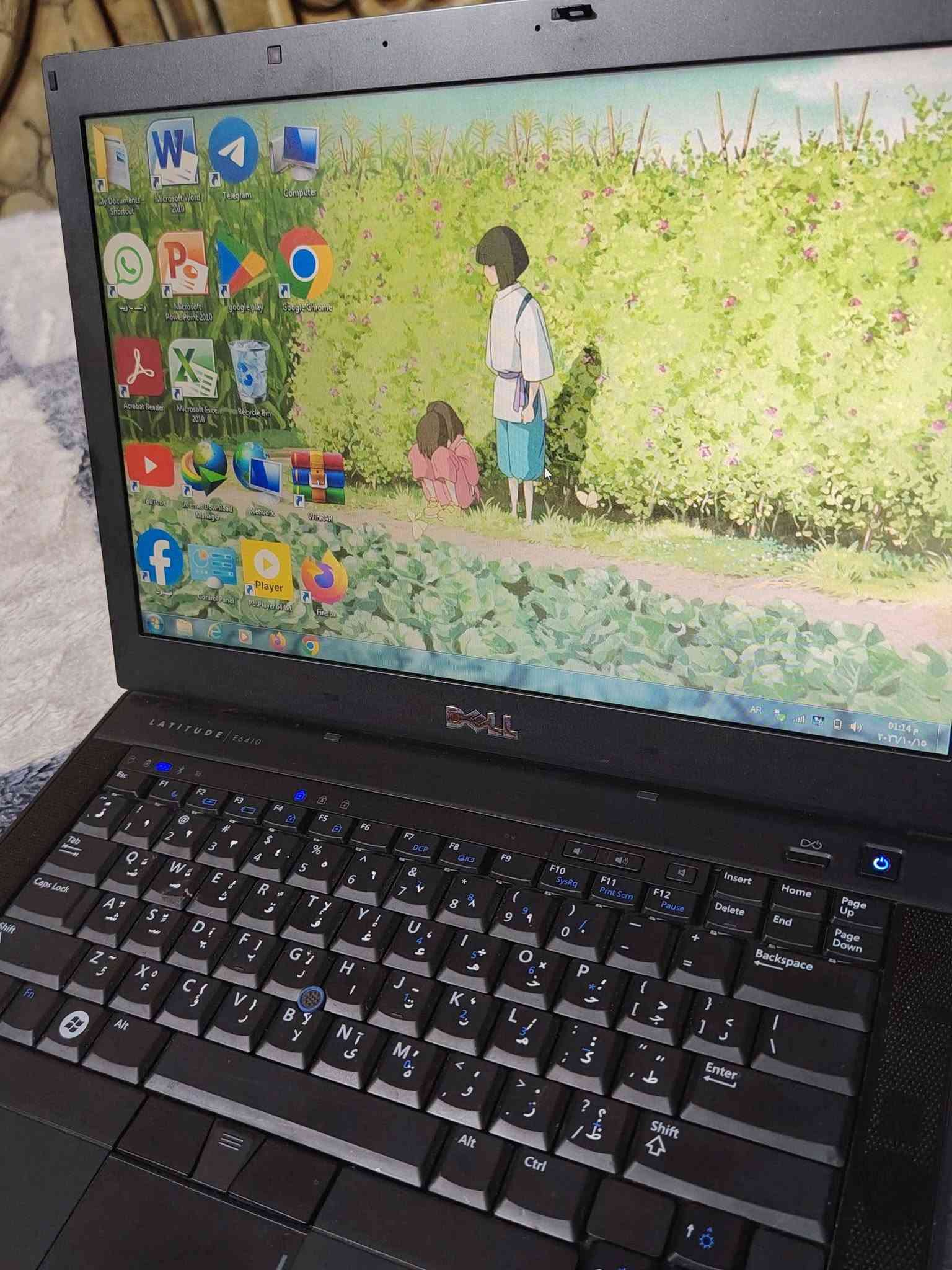 لابتوب محمول • ويندوز 7 • ماوس وشاحن