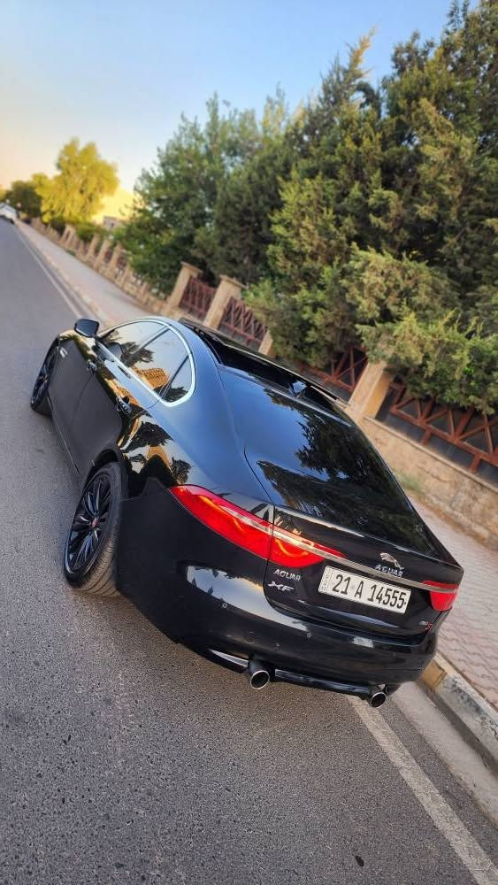 Jaguar XF R daynamic
مةكينة ٦ بستون  ٣.٠ سوپرچارج  نةكرايتةوة 

بوياغي نية تةنها دوو دةرگاي بيلادي گوراوة 
بي داخل بي ارباك 
فوول مواصفات 
تحويل و غرامة بةشةرت 
سعر ١٢٨ وةرةقة و مجال 
***********
___________________.

للبيع فقط بسعر جوة سوك 

 جاكوار Xf  ٦ سلند 
وارد امربكي حادثه  بابين يم سايق  مبدل بيلادي  بدون داخل و ارباك 
موديل : 2017
ماشية : 80 الف فقط
محرك 6 : سلندر بانزين 3.0 سوبرجاج
لون :اسود
سعر   $128 ورقه فقط
رقم تليفون و واتساب:
***********
 مواصفات فول الفول اعلى فئة للأخير
,ليع فحص و هزة و سنوية جديدة 
محرك و كير و كهربائيات كله شرط بدون النقص  
كير محرك ممفتوح بشرط ✅️ أربيل, العراق
