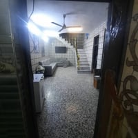 بيت للإيجار • ٣ غرف • مدخلين