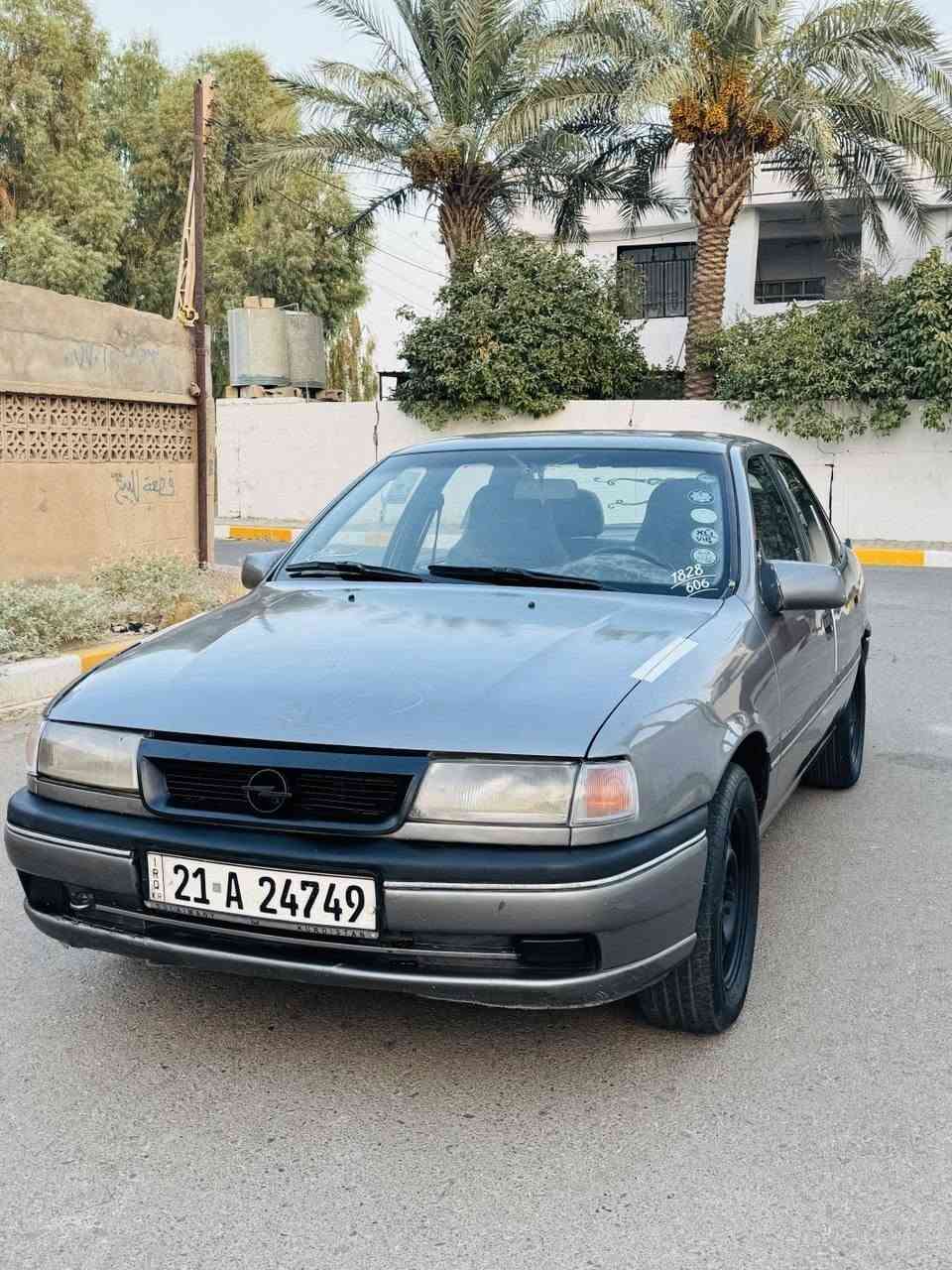 اوبل فكترا للبيع
رقم سليمانيه سنويه ورقم كلها جديد شرط التحويل 
محرك كير ومحرك شرط لاصرف ولا بخار
كهربائيات وتخم تاير وصدر امامي وخلفي كلها جديد
سياره مكفوله شرط عل بلاد سياره بدون ضربه وبدون خياس
السعر 38
***********
