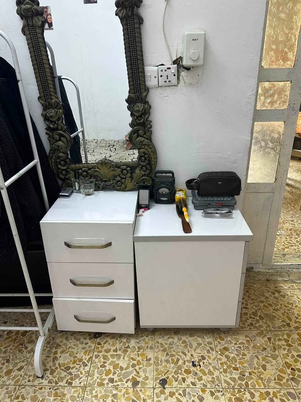 مرحبا ذني كلهن للبيع قيم واخذ بغداد حي الجهاد ***********
