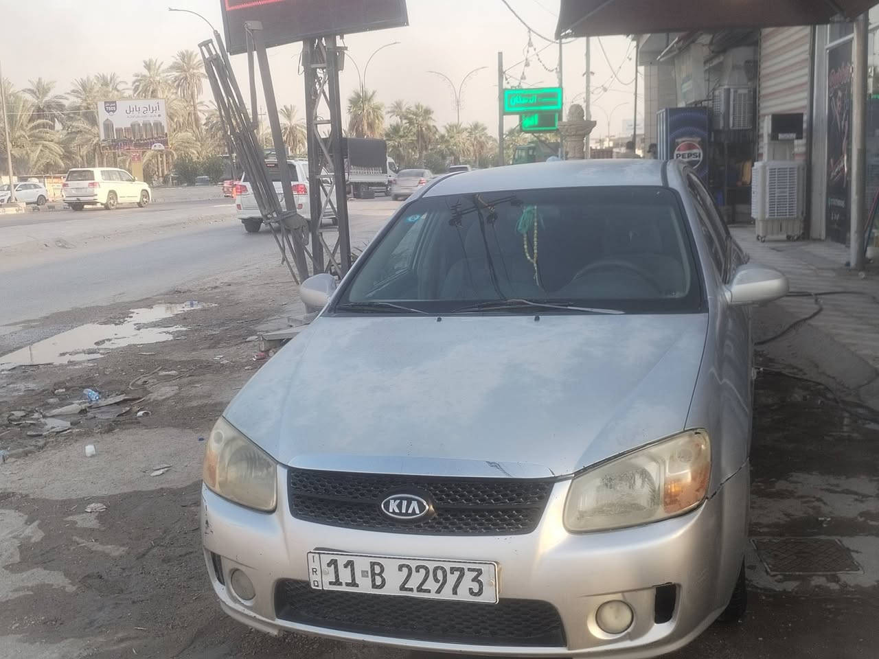 للبيع سياره سيراتو موديل 2007بغداد تبريد شغال حداديه جديد 
المكينه بيها خيط السعر 65بيها مجال لتواصل***********
