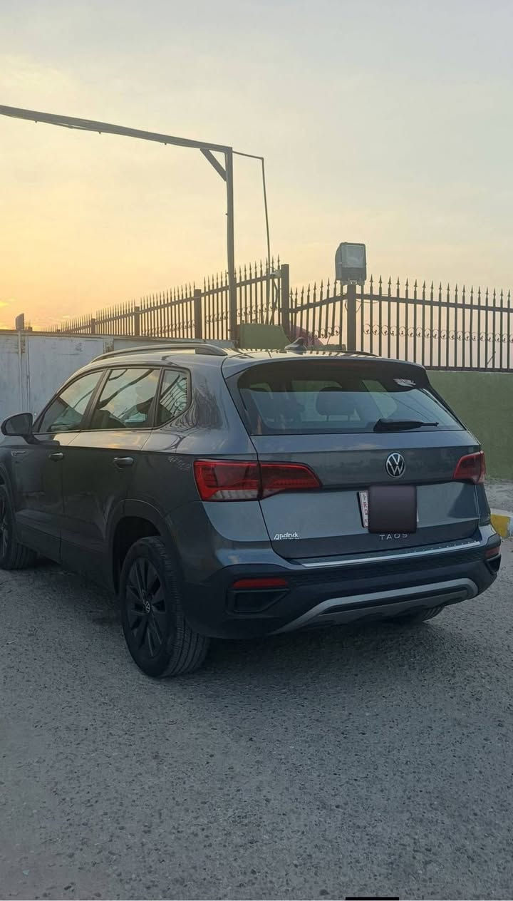للبيع: فولكس فاجن تاوس (Volkswagen Taos S) موديل 2024 بحالة ممتازة
الموديل: 2024 (تاريخ الصنع 03/2024)
​المسافة المقطوعة: 60 ألف كيلو متر
​المحرك: 1.5L تيربو - نشط واقتصادي جداً (158 حصان)
​نظام الدفع: أمامي (FWD)
​الجنوط والإطارات: قياس 17 بلاد (R17 215/55)
​حالة السيارة: وارد أمريكي، الضرر (بُنيد مصبوغ فقط)، والسيارة جاهزة من كلشي وما تحتاج أي مصروف.
​الرقمية: تترقم أربيل
​المكان: تكريت
​السعر: خاص
للتواصل والاستفسار يرجى الاتصال على الرقم: ***********
