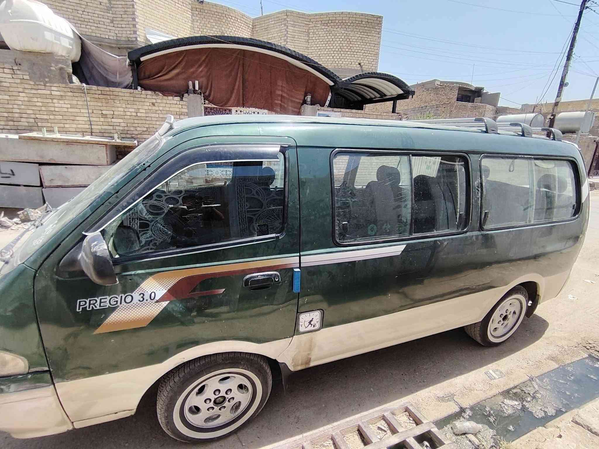 سلام عليكم بريجو للبيع مديل 99سياره حلوه شواصي 3مكفولات او واحد معمر سعر 75اوبيه مجال المكان بغداد المعامل الحسينيه مصبوغ عام بس القماره ما مصبوغه مكينه بيه خيط بخار الكسل بي ونه السياره الاستفسار ***********
