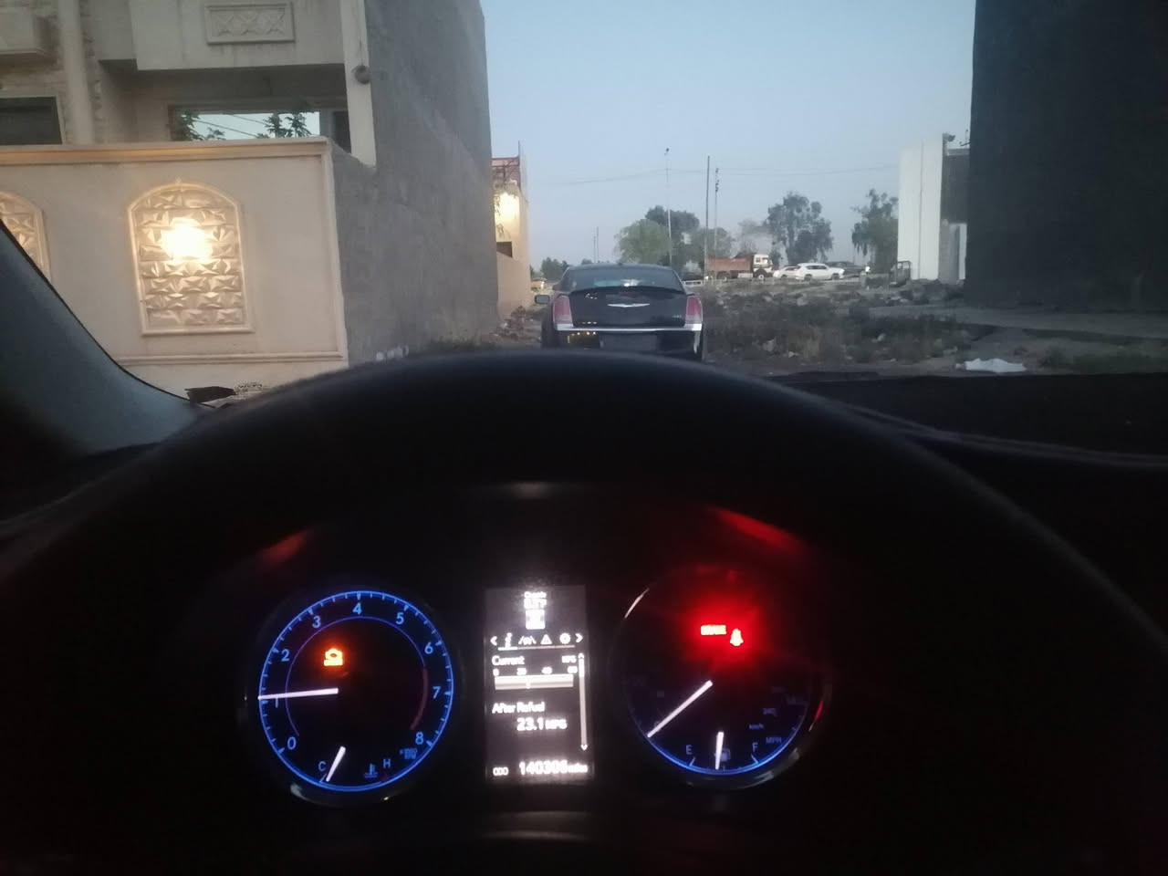 كورولا ٢٠١٩ se  بغداد مشروع وطني اني صابغهة اصلهة سودة خصوصي بدلت ارقام وصبغتهة وصورهة موجودة قبل لا اصبغهة وارد امريكي جاملغ وبنيد والسونار موجود صدر ٧٥ ٪ تخم تاير رادار تثبيت سرعة كير سبورت نقص حجر صالنصة السعر ١٢٠ ورقة رقمي *********** / ***********
