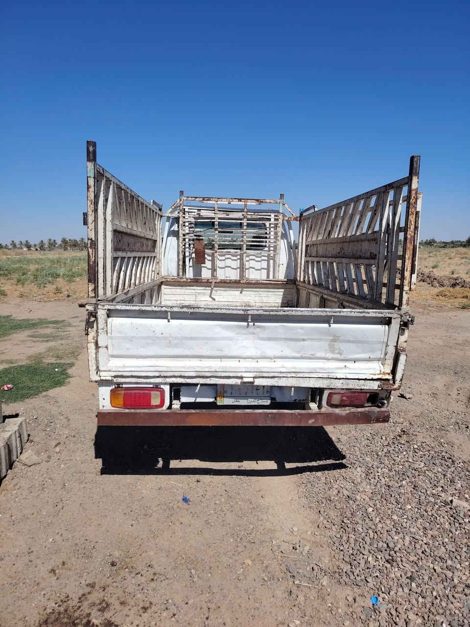 كيا بنكو للبيع محرك وكير شرط كهربائيات كلها شغاله دوشمه جديده رقم صلاح الدين ألماني سيارة ما عايزها شي شغل واطلع اسويلك بيها وكاله بنفس اليوم السعر 35 وبيها مجال قليل المكان تكريت العلم للاستفسار الاتصال ***********
