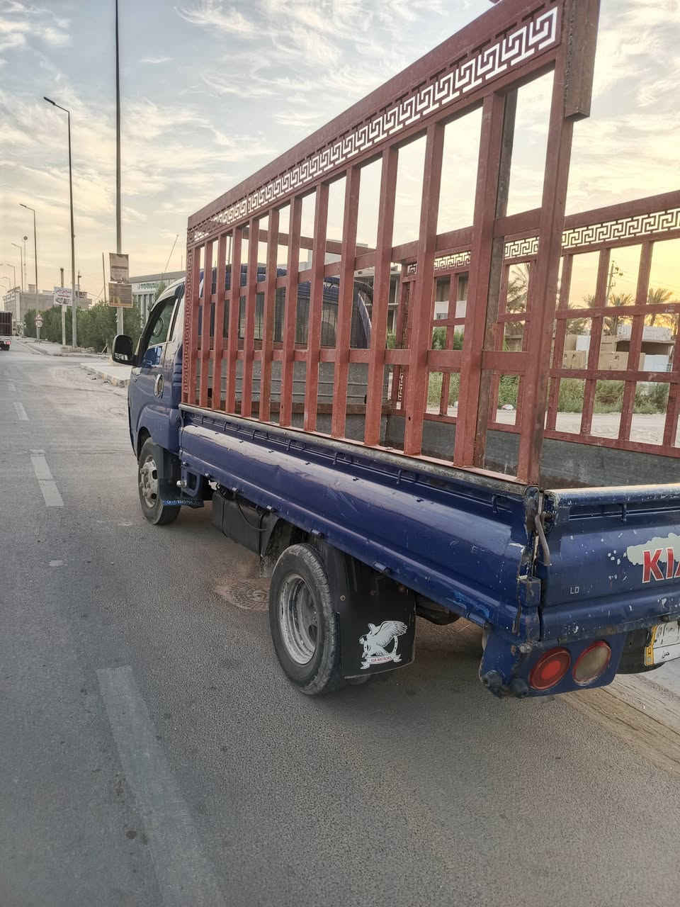 السلام عليكم للبيع كيا فحل رقم ديالى مشروع وطني موديل 2004 بسمي محرك محور بم نوزل صدرجديد تخم تاير سنويه لغايه27. مكان السياره كربلاء @@@@المقدسة السعر 80.    ***********.    ***********
