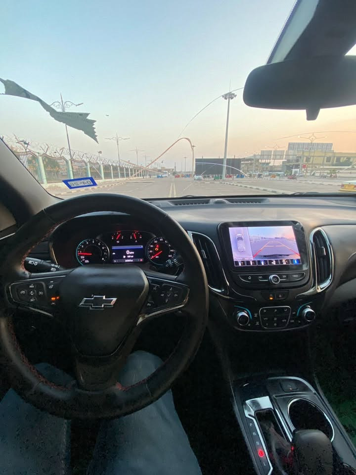 CHEVROLET EQUINOX RS 2024 🔥
فل أوبشن عدا الفتحة |

🚗 ماشية 34 ألف كم فقط
📍 دخول جديد – شهداء / ميسان

✅ نسخة RS الغنية عن التعريف، ومن أبرز المواصفات:

✔️ كاميرات ورادارات 360° (أمامي – خلفي – جانبي)
✔️ المحافظة على المسار (Lane Keep Assist)
✔️ أوتو بريك ومانع تصادم
✔️ نقاط عمياء (Blind Spot)
✔️ تشغيل عن بُعد
✔️ بصمة تشغيل + أبواب + صندوق
✔️ صندوق كهربائي
✔️ مقاعد جلد كهربائية مع تدفئة
✔️ تبريد ثنائي (Dual Zone)
✔️ حساسات أمامية وخلفية
✔️ Head-Up Display (داتا شو)
✔️ كروز كنترول
✔️ سايد بريك إلكتروني
✔️ تحكم كامل بالستيرن
✔️ Apple CarPlay & Android Auto لاسلكي
.

🛠️ ملاحظة مهمة:
حادث بسيط جدًا (ربع جاملغ وأقل من ربع بند صبغ فقط)، بدون أي تبديل، بدون فتح إيرباكات، والسيارة خالية من أي نقص .

🔢 VIN:
3GNAXMEG3RS230111

💰 السعر المطلوب: 175 $
🤝 قابل للتفاوض .

📞 للاستفسار:
***********
