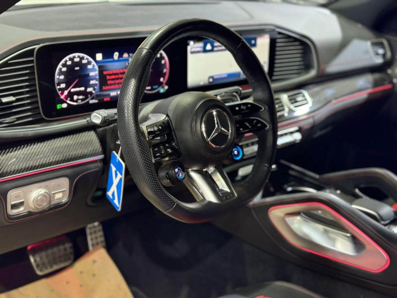 مارسيدسGLE53 AMG   وارد امريكي
الضرر فقط بنيد
مدخلينهه لضمان وكالة bcm 
فول مواصفات للأخير 
شاشات ديجتال 
محرك 6 سلندر تيربو
داخل احمر (بلاد)
كشنات رياضية و تدفئة تبريد
ستيرن رياضي 
فتحة سقف بانوراما 
السيارة جداً نضيفة 
السيارة شكد ما احجي عن مواصفاتهه قليل بحقهه
الصور كدامكم  
و اي استفسار عل واتساب او اتصال 
على الرقم :***********
السعر 78000$
