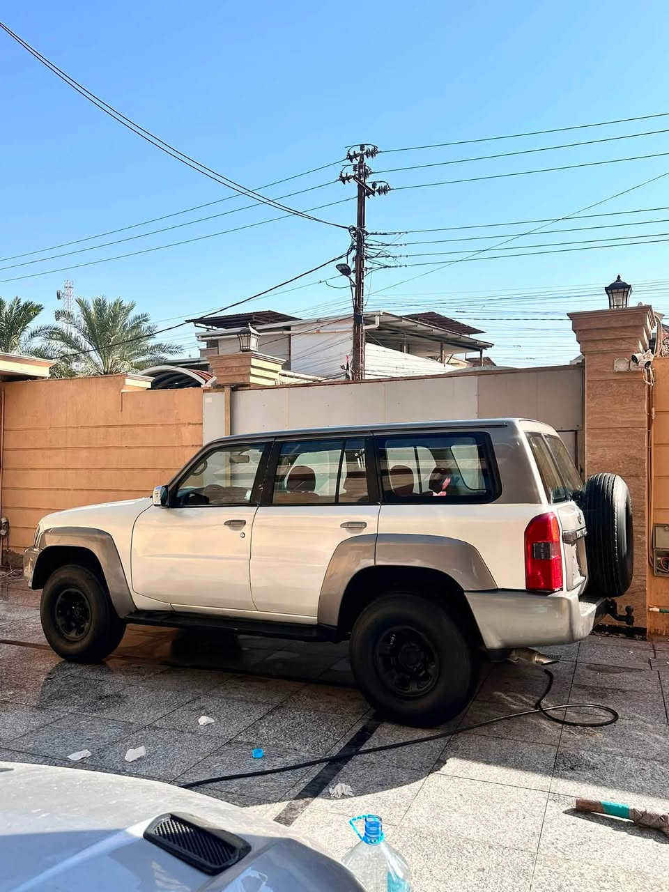 سلام عليكم باترول 4800 مديل 2008 مزاد وزاره الداخليه كتابها كامل بس مامراجع عليها مكاني البصره والسياره مزاد الكوت مراوس بلاند كروز كير عادي لو بيع السياره معمره كله درجه اولى ***********
