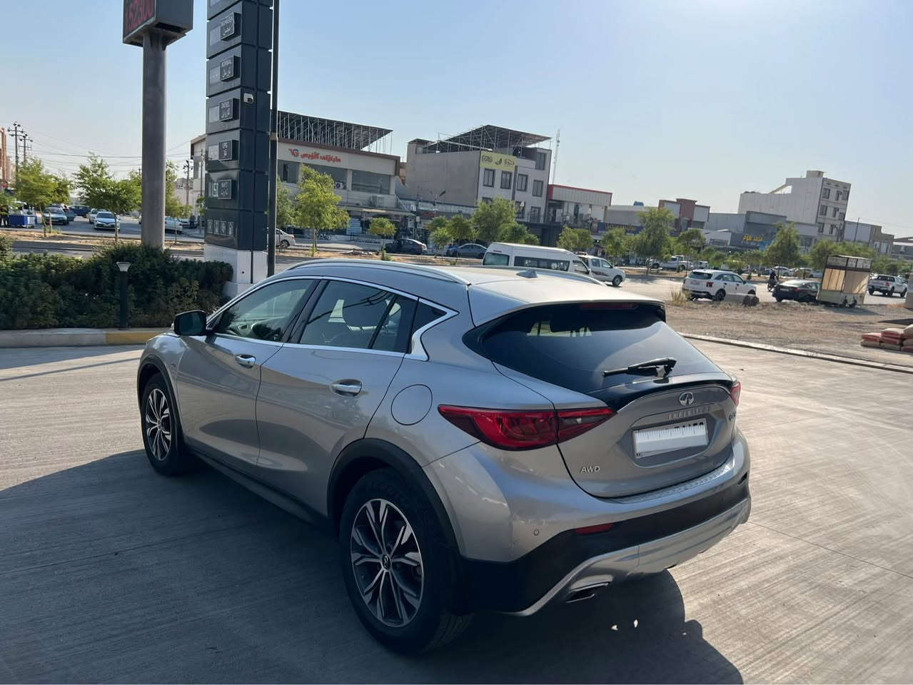 انفنتى موديل ٢٠١٨ فئة qx30
فول مواسةفات 
مەکینە 20 توربۆ 
کوشین جلد 
پانۆراما
سماعة بۆس
کوشین هیتەر
زۆر مواسەفاتی تر
بونيت چامرغي سبوغة گێڕو مەکینەو توندو تۆڵی هەموو شتی بەشەرت سیارەکە زۆر پاکە یەک دینار مەسروفی تێدا نیە…سعر ١٢٠ و مجال
شوێن هەولێر
*********** واتساب

انفنتى موديل 2018 فئةqx30 حجم نيسان كيكس السيارة مكينة 20 توربو فول مواصفات , بانوراما جلد كشنات تتفئة سماعات بوس بعد بيهة هواى مواصفات ، وارد امريكى بيها صبغ بنيت وجاملغ السيارة ماشية ٨٥ الف ميل 
السيارة حلوة ونظيفة كلشي بشرط كير محرك صدر ما  تصرف عليهة الف مكان السيارة اربيل 
السعر 120 بيها مجال
واتساب *********** أربيل, العراق
