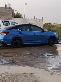 سنترا cR • ماشيه ٢٤٠٠٠ • ضرر خلفي