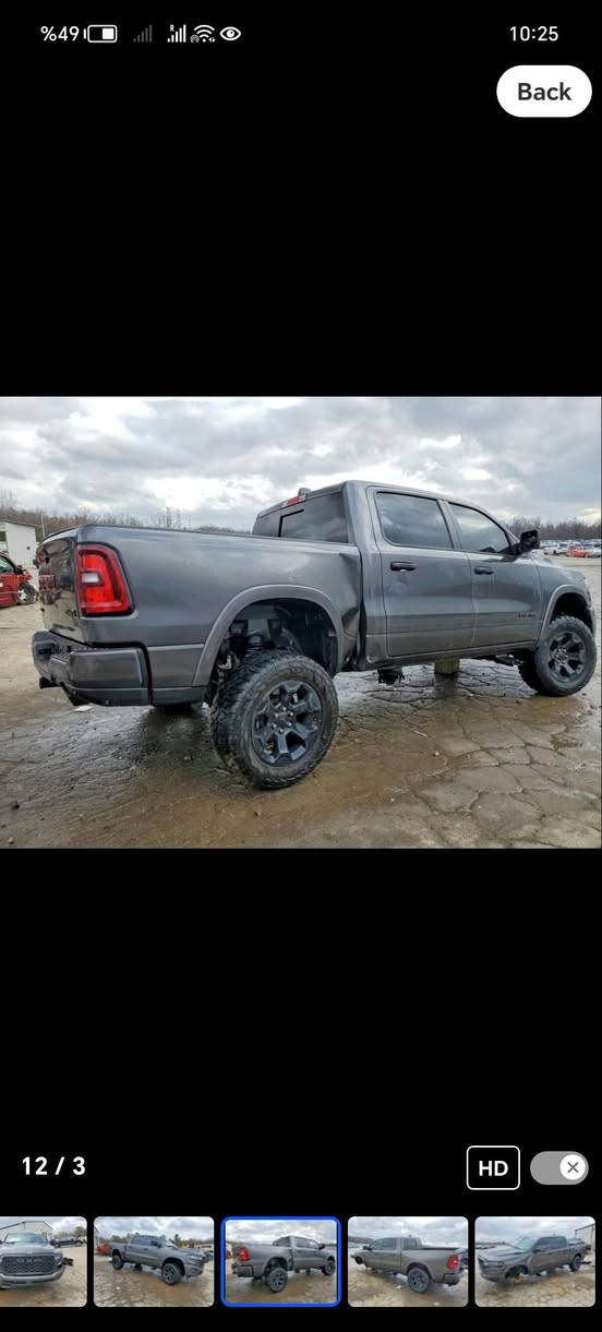 السلام عليكم للبيع دوج رام 2025
BIG HORN

6V 3.0 TOWIN TURBO

مواصفات معروفه

حادثها موضح في الصور ميكانيك يسار وبارد يصير بيها فقط

سيارة جايه ع شمال ابيع مكمرك واصل اربيل
***********
