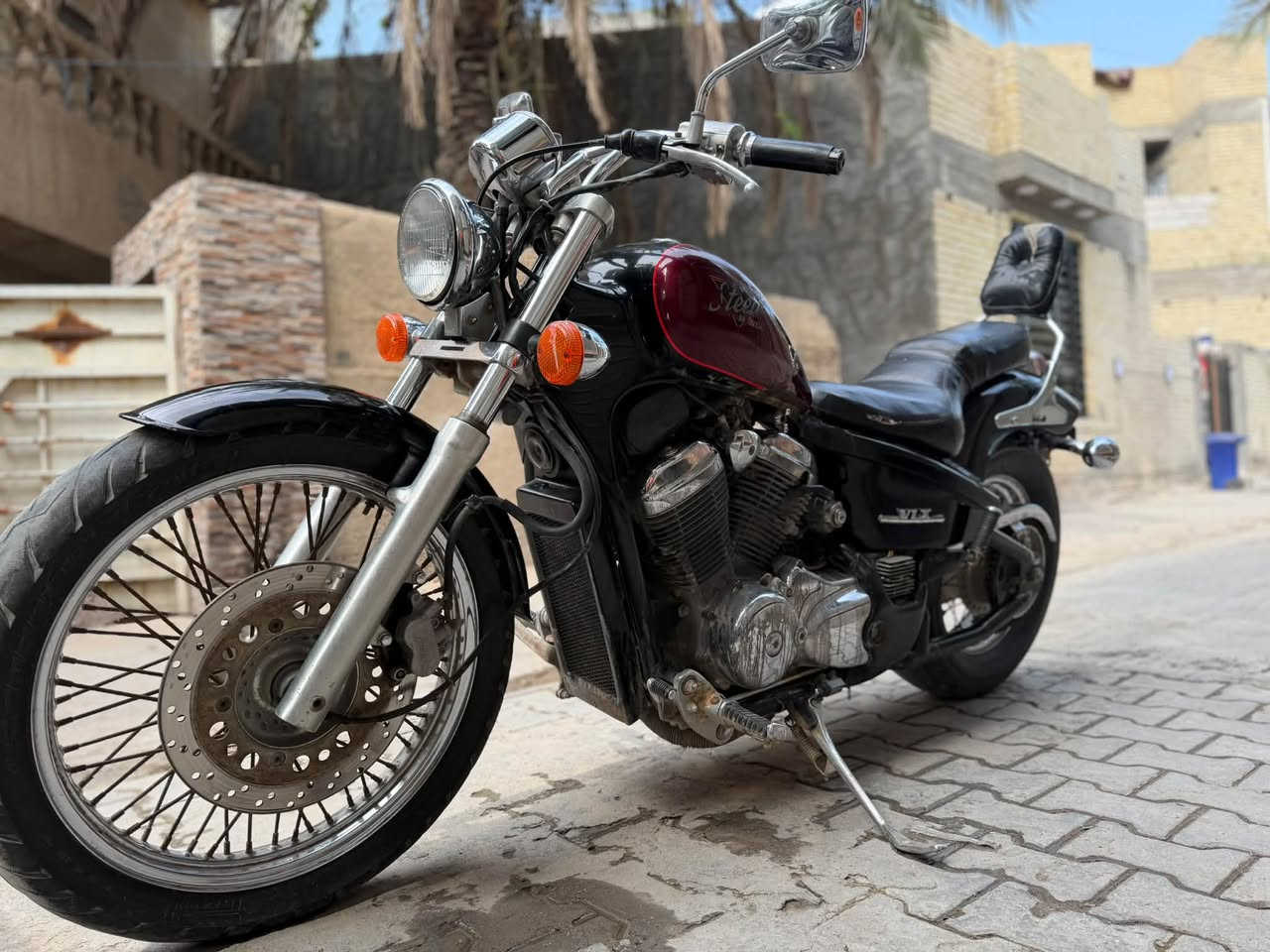 هوندا ستد • ٤٠٠ • اوراق